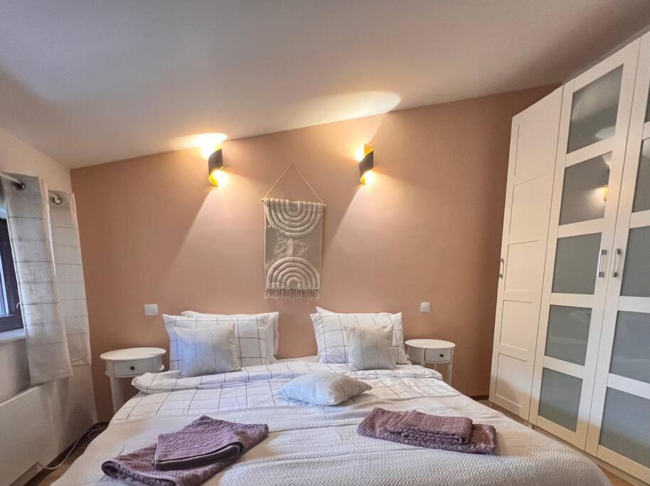 Cozy 1 Bedroom Apartment Next To The Gondola Bansko Exterior photo